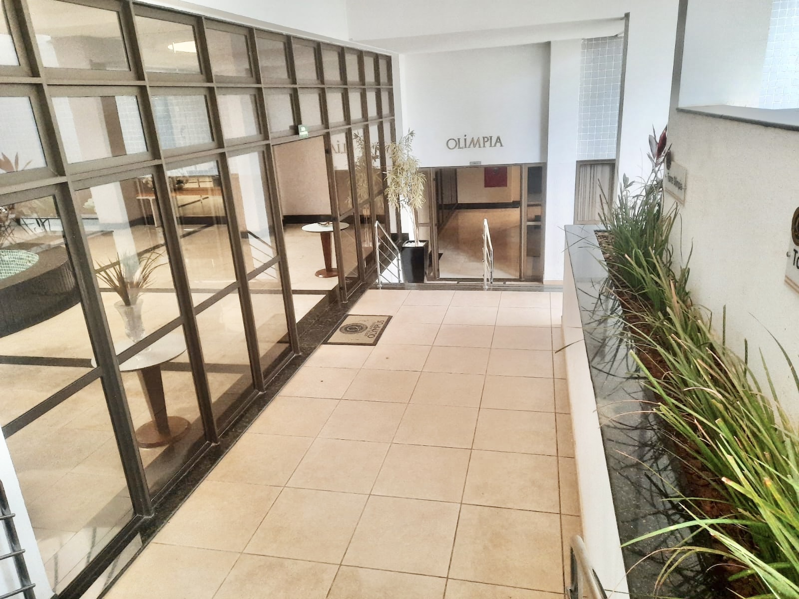 Entrada do Edifício Olímpia